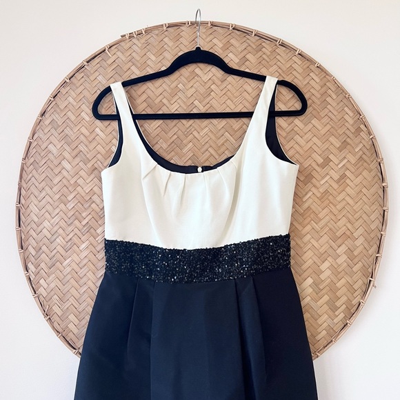 GORGEOUS COTTON/SILK KAY UNGER BLACK/WHITE COCKTAIL DRESS W/ SEQUIN WAIST - NWT - Picture 2 of 8